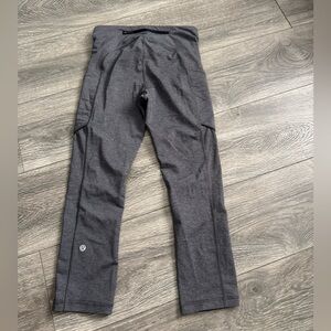 Lululemon Speed Up Size 4 Gray Leggings Cropped Pants Inseam 21” EUC